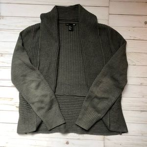 Gray cardigan